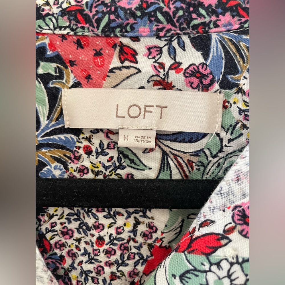 LOFT Women's Patchwork Floral Print Button Down T… - image 4